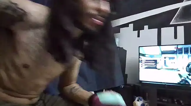 Snapshot of Donstark6669 chatting on December 2024 03:04:01 AM Donstark6669 online show from December 2024 03:04:01 AM