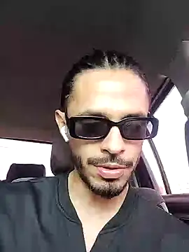 Snapshot of Donstark6669 chatting on January 2025 08:54:02 PM Donstark6669 online show from January 2025 08:54:02 PM