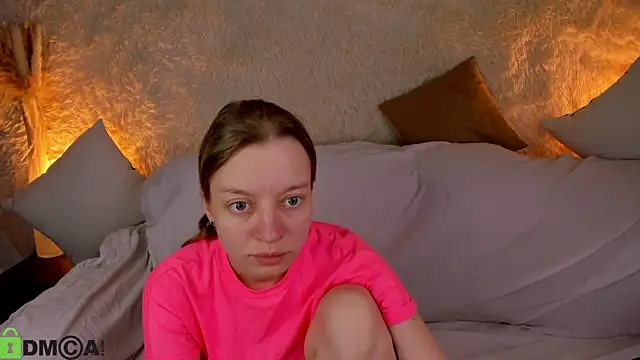 Michelle Blond online show from December 2025 07:25:02 AM