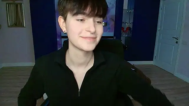 EmiliaYours online show from January 2025 03:51:01 PM