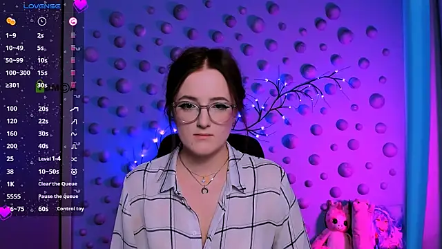 luna berryy online show from December 2025 08:16:02 PM