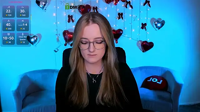 luna berryy online show from February 2026 07:58:01 PM