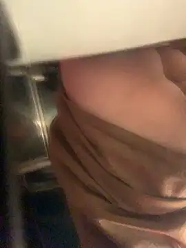 jaykkim89027 online show from December 2025 01:07:01 PM