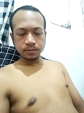 dark boy28 online show from November 2025 07:25:01 PM