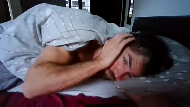 alpha-hunk online show from October 2025 06:25:02 AM