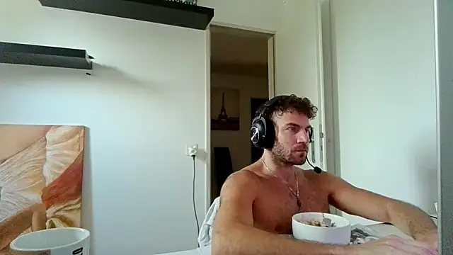 alpha-hunk online show from June 2026 10:38:02 AM
