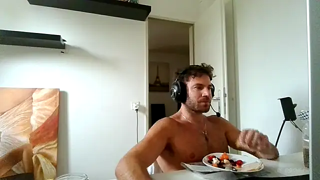alpha-hunk online show from July 2026 10:17:01 AM