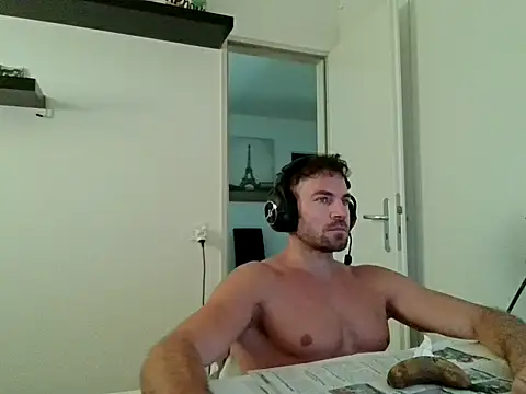 alpha-hunk online show from July 2026 07:23:02 AM