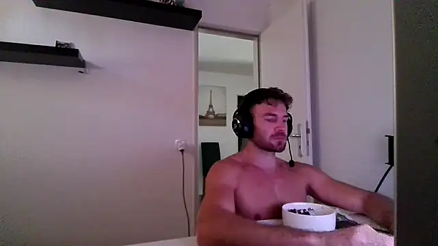 alpha-hunk online show from July 2026 10:31:02 AM