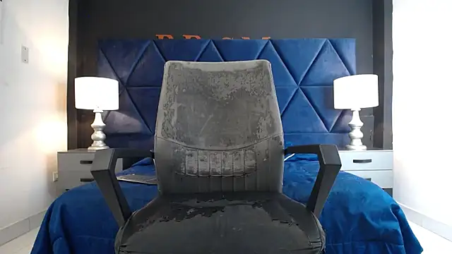 Snapshot of Sr_Magnus_ chatting on February 2025 02:13:02 PM Sr Magnus online show from February 2025 02:13:02 PM