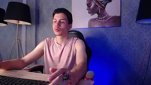 Snapshot of Sr_Magnus_ chatting on February 2025 04:04:01 AM Sr Magnus online show from February 2025 04:04:01 AM