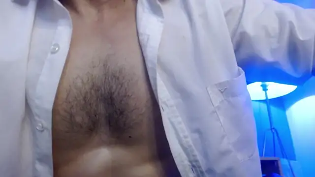 Snapshot of Sr_Magnus_ chatting on March 2025 07:11:01 AM Sr Magnus online show from March 2025 07:11:01 AM