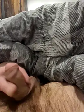 Snapshot of NiceBone000 chatting on February 2026 09:31:01 PM NiceBone000 online show from February 2026 09:31:01 PM