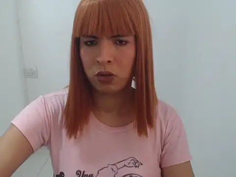 Snapshot of estefania224 chatting on February 2026 02:54:02 PM estefania224 online show from February 2026 02:54:02 PM