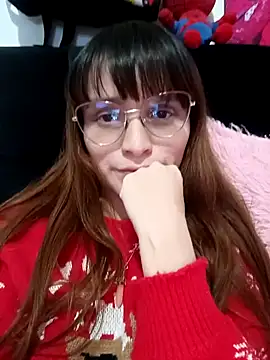 Snapshot of Lucyy-hess chatting on December 2024 03:37:01 AM Lucyy-hess online show from December 2024 03:37:01 AM