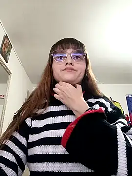 Snapshot of Lucyy-hess chatting on January 2025 12:31:01 AM Lucyy-hess online show from January 2025 12:31:01 AM