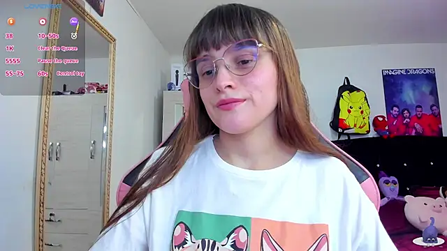 Snapshot of Lucyy-hess chatting on January 2025 09:20:02 PM Lucyy-hess online show from January 2025 09:20:02 PM