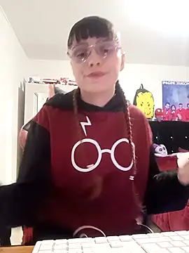 Snapshot of Lucyy-hess chatting on January 2025 11:19:01 PM Lucyy-hess online show from January 2025 11:19:01 PM