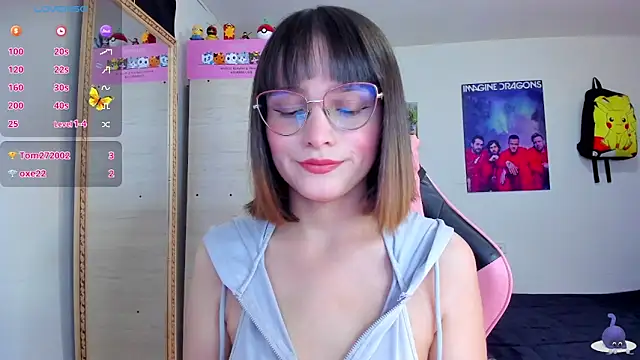 Snapshot of Lucyy-hess chatting on September 2025 08:10:01 PM Lucyy-hess online show from September 2025 08:10:01 PM