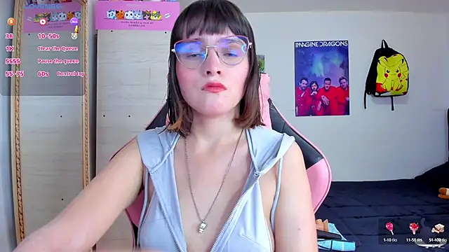 Snapshot of Lucyy-hess chatting on September 2025 06:56:02 PM Lucyy-hess online show from September 2025 06:56:02 PM