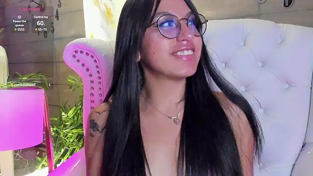 Snapshot of MadyJackson chatting on February 2025 07:31:02 PM MadyJackson online show from February 2025 07:31:02 PM