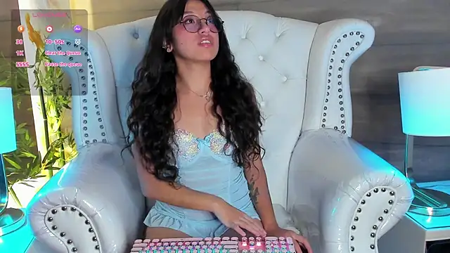 Snapshot of MadyJackson chatting on February 2025 08:36:01 PM MadyJackson online show from February 2025 08:36:01 PM