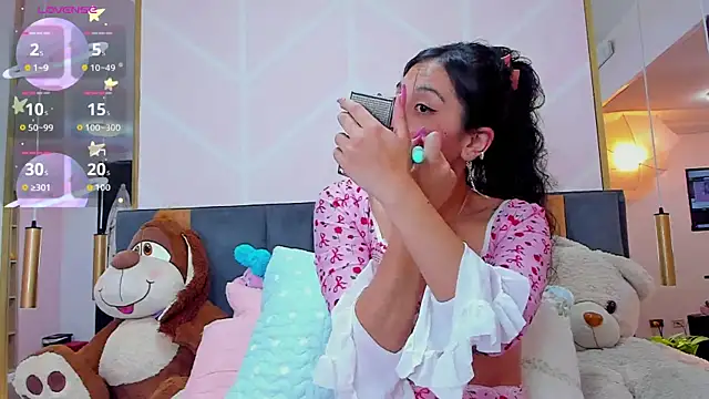 Snapshot of MadyJackson chatting on September 2025 11:48:01 AM MadyJackson online show from September 2025 11:48:01 AM