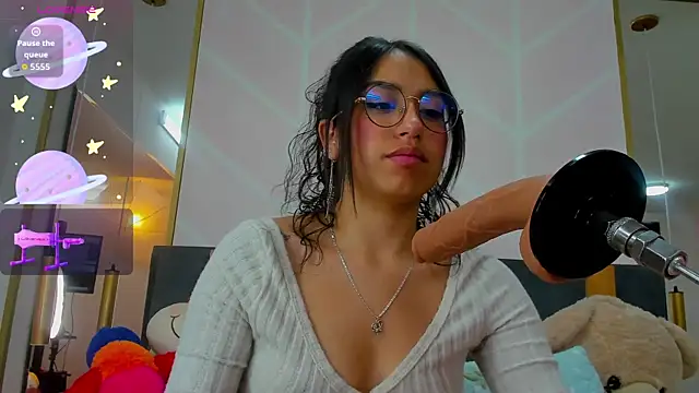 Snapshot of MadyJackson chatting on October 2025 11:41:02 AM MadyJackson online show from October 2025 11:41:02 AM