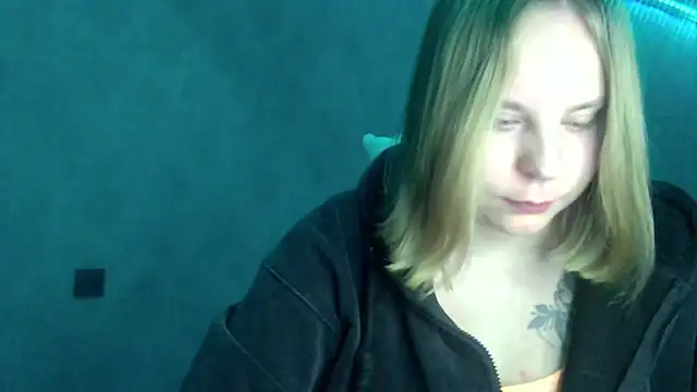 Thalia  Star online show from January 2025 04:47:01 AM