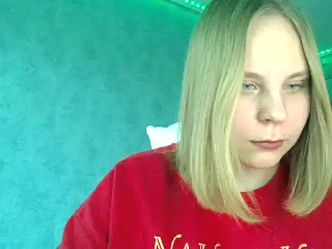 Thalia  Star online show from March 2025 10:17:01 AM