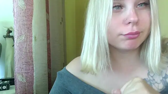 Thalia  Star online show from September 2025 09:41:02 AM