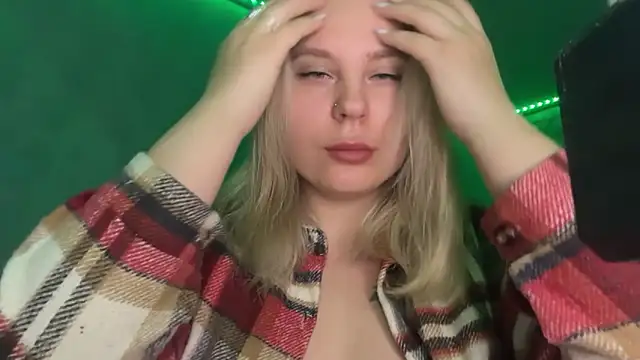 Thalia  Star online show from January 2026 02:58:02 AM