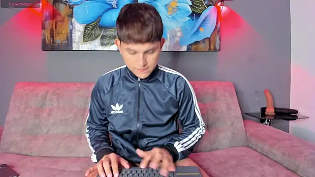 Snapshot of Lyam_ap chatting on November 2025 04:50:02 AM Lyam ap online show from November 2025 04:50:02 AM