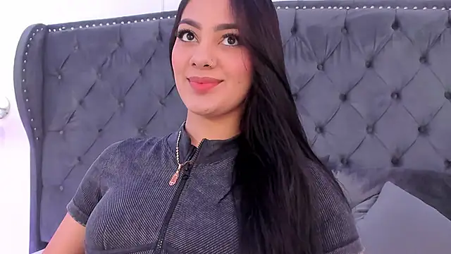 mallie quinn online show from March 2025 01:47:01 PM