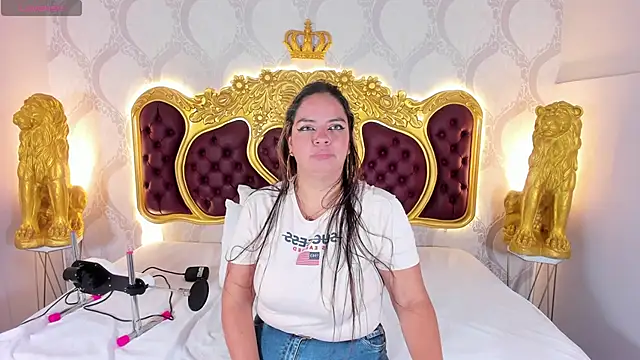 KendralHolson online show from October 2025 04:31:01 AM