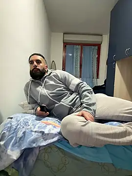 Snapshot of Gioeltoro89 chatting on January 2025 07:11:01 PM Gioeltoro89 online show from January 2025 07:11:01 PM