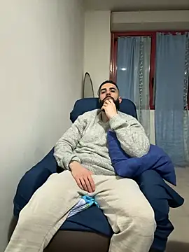 Snapshot of Gioeltoro89 chatting on March 2025 07:26:02 PM Gioeltoro89 online show from March 2025 07:26:02 PM