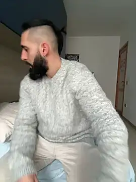 Snapshot of Gioeltoro89 chatting on March 2025 04:13:02 PM Gioeltoro89 online show from March 2025 04:13:02 PM