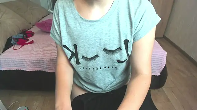 Miss Elsa  online show from January 2025 11:56:01 AM