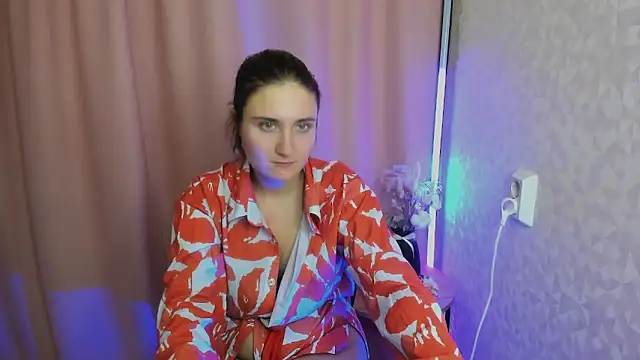 Snapshot of Miss_Elsa_ chatting on November 2025 10:47:01 AM Miss Elsa online show from November 2025 10:47:01 AM