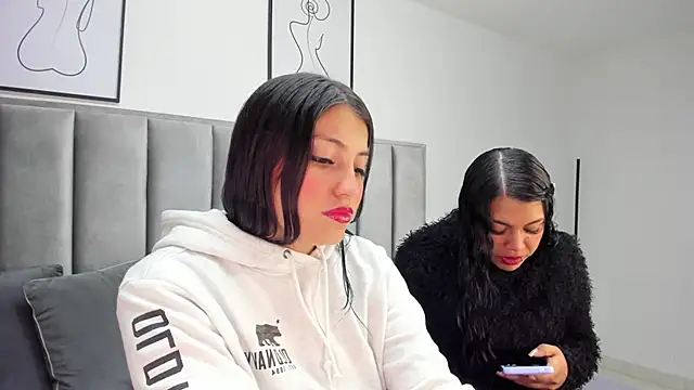 Laiia Page online show from October 2025 12:24:01 PM