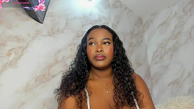 Kaseydelvey online show from December 2024 09:57:01 PM