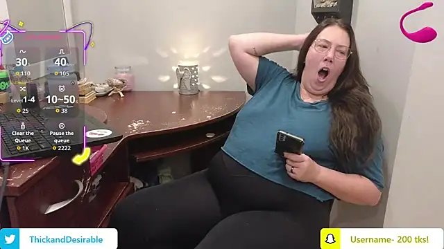 ThickGirlsDoItBetter online show from October 2025 05:12:02 PM