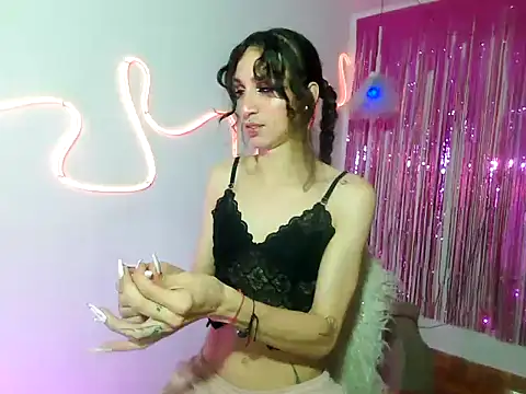 princesskitty111 online show from December 2024 04:18:01 AM