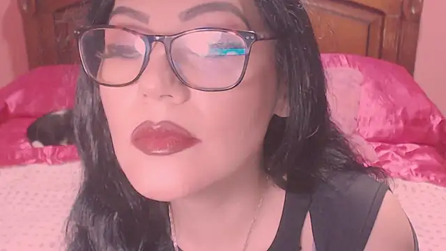 Snapshot of Ary_z chatting on December 2024 04:01:02 AM Ary z online show from December 2024 04:01:02 AM