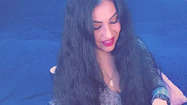 Snapshot of Ary_z chatting on November 2025 01:18:01 AM Ary z online show from November 2025 01:18:01 AM