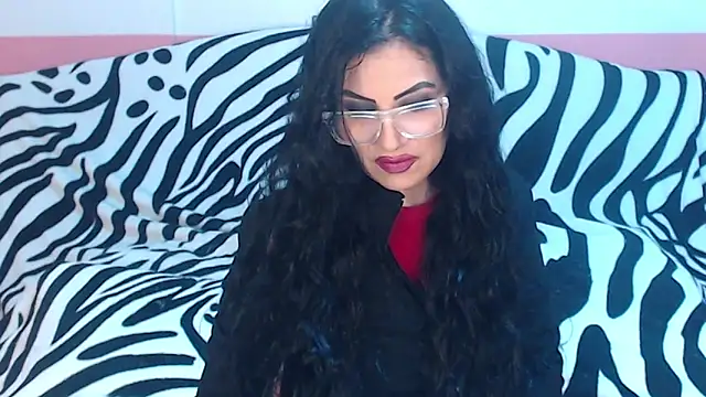 Snapshot of Ary_z chatting on March 2026 01:27:02 AM Ary z online show from March 2026 01:27:02 AM