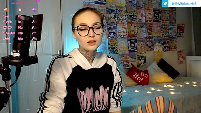 Milky way UwU online show from January 2025 08:57:02 PM