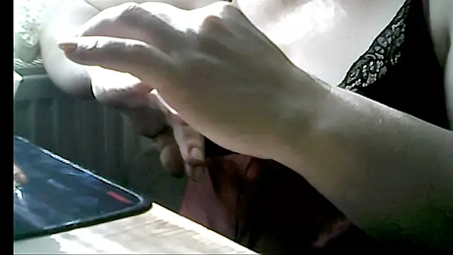 Snapshot of atesliolgun chatting on March 2025 07:22:02 AM atesliolgun online show from March 2025 07:22:02 AM