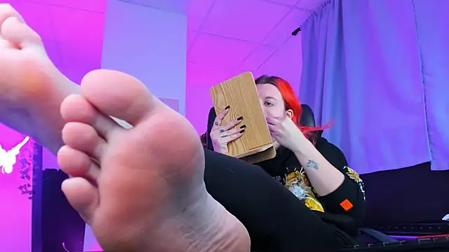 NielletaBlossom online show from February 2025 05:19:01 AM